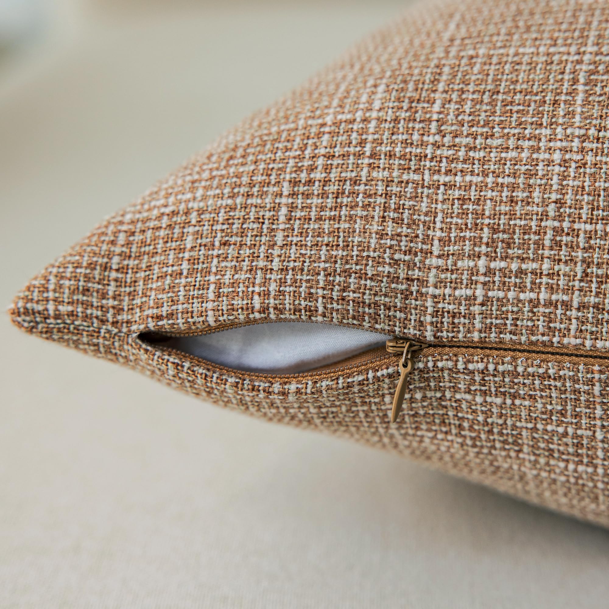 Amazon.com: Kevin Textile Set of 2 Decorative Lined Linen Square